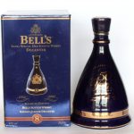  Bell's Queen's Golden Jubilee 50 Years 1952-2002 